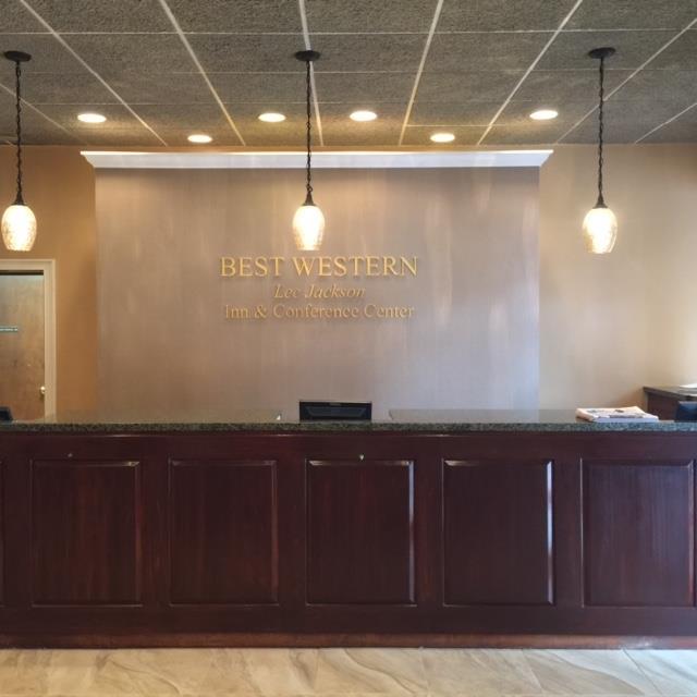 Clarion Inn & Conference Center Winchester Εξωτερικό φωτογραφία