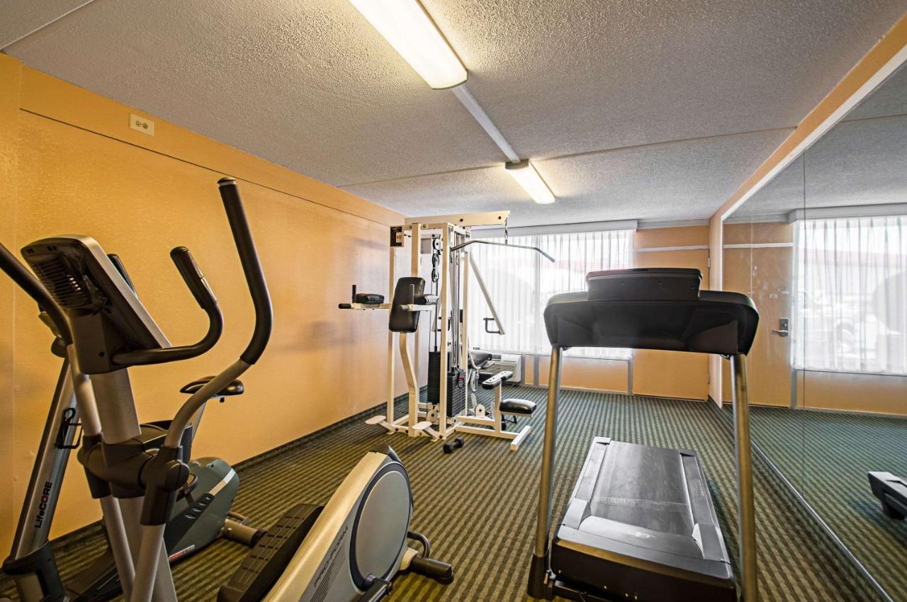 Clarion Inn & Conference Center Winchester Εξωτερικό φωτογραφία