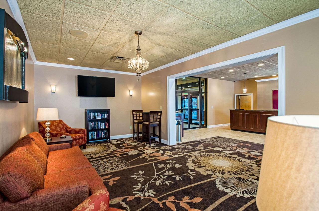 Clarion Inn & Conference Center Winchester Εξωτερικό φωτογραφία