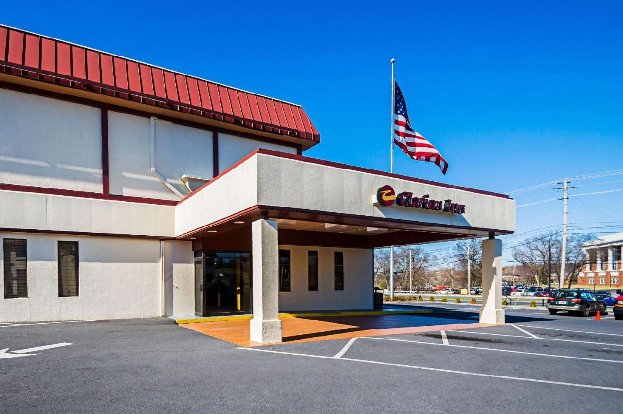 Clarion Inn & Conference Center Winchester Εξωτερικό φωτογραφία