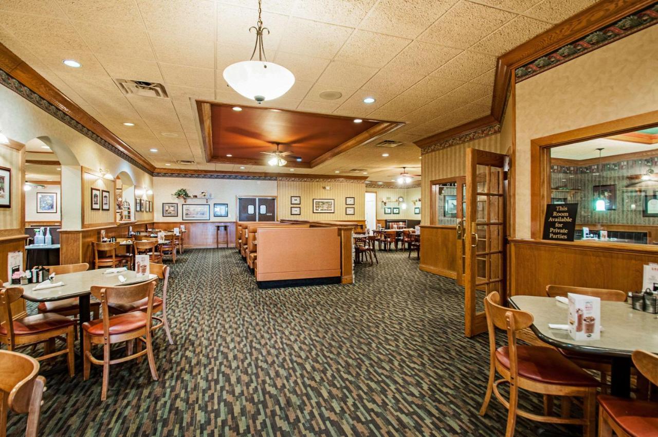 Clarion Inn & Conference Center Winchester Εξωτερικό φωτογραφία